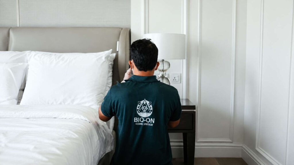Bio-On Mold Cleaning Specialist is doing a mold assessment